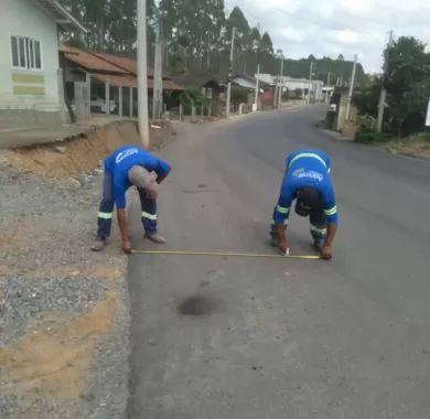 Obra de pavimentação asfáltica, drenagem pluvial e sinalização viária da Rua Pedro Rodrigues da Silva - Balneário Piçarras