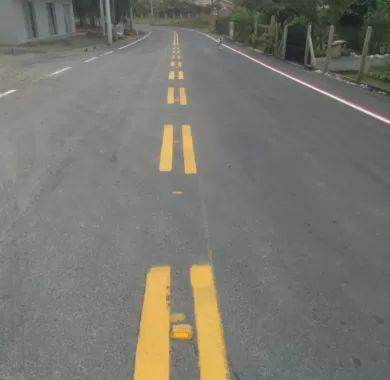 Obra de pavimentação asfáltica, drenagem pluvial e sinalização viária da Rua Pedro Rodrigues da Silva - Balneário Piçarras