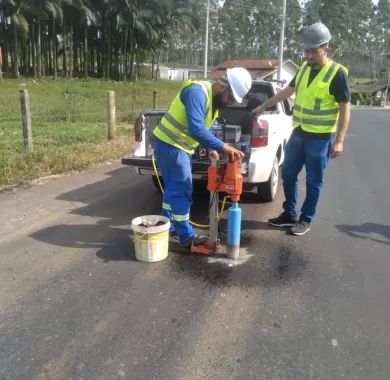 Obra de pavimentação asfáltica, drenagem pluvial e sinalização viária da Rua Pedro Rodrigues da Silva - Balneário Piçarras